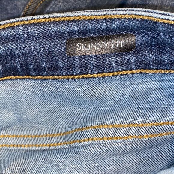 JUDY BLUE Skinny Denim Jeans - Picture 4 of 4